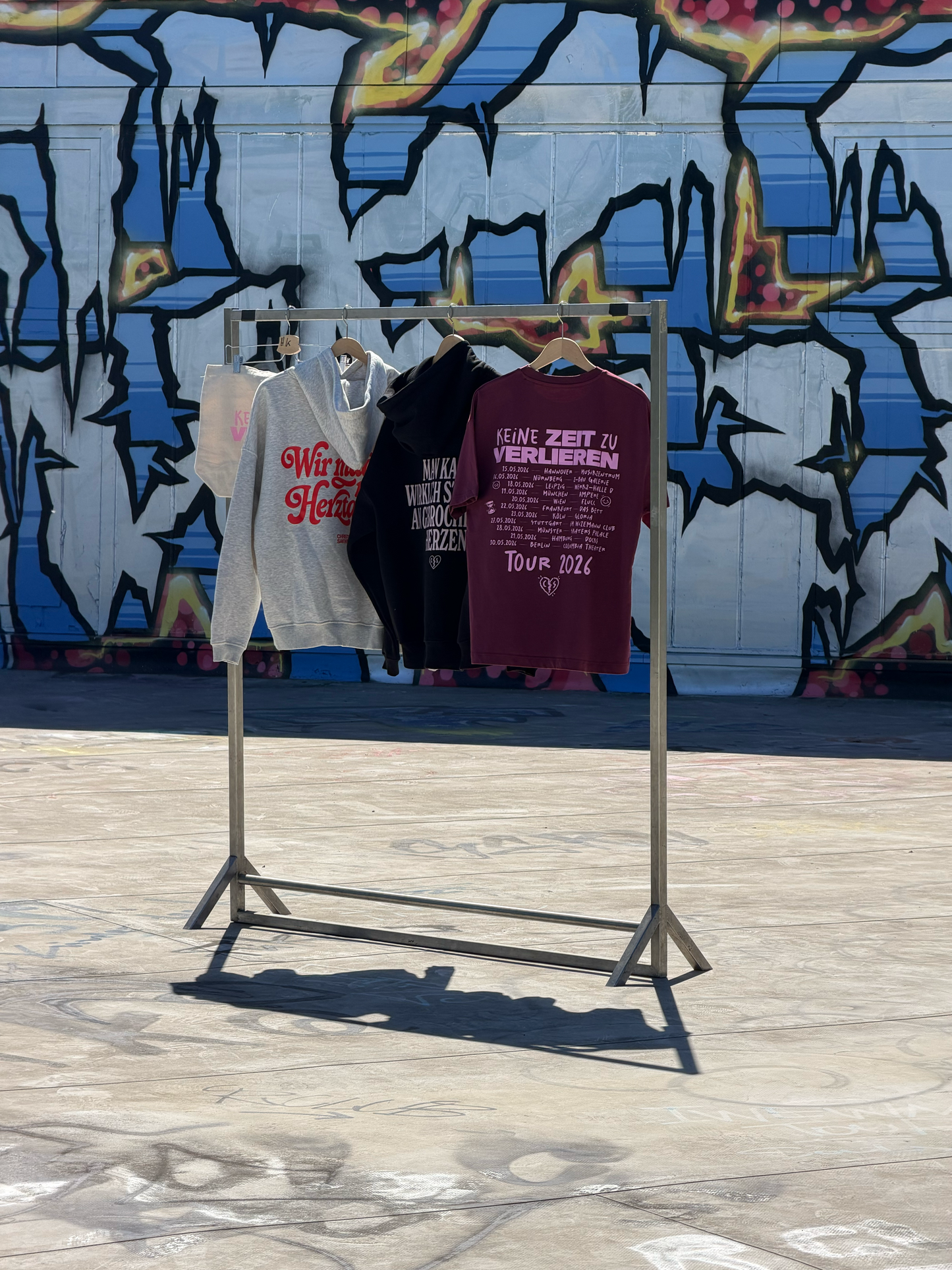 "Keine Zeit zu verlieren" T-Shirt Burgundy