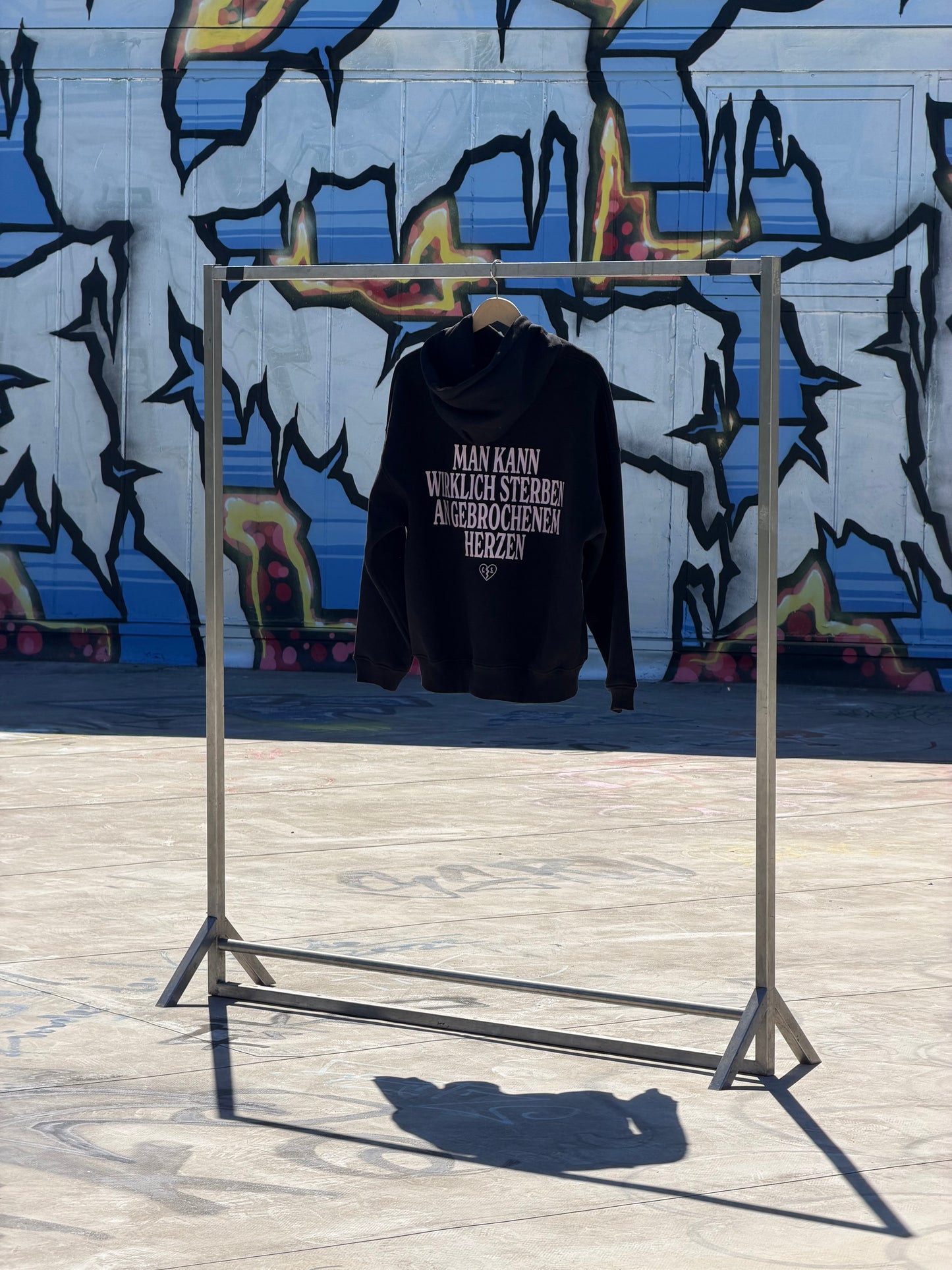 "An dir kaputt" Hoodie Black